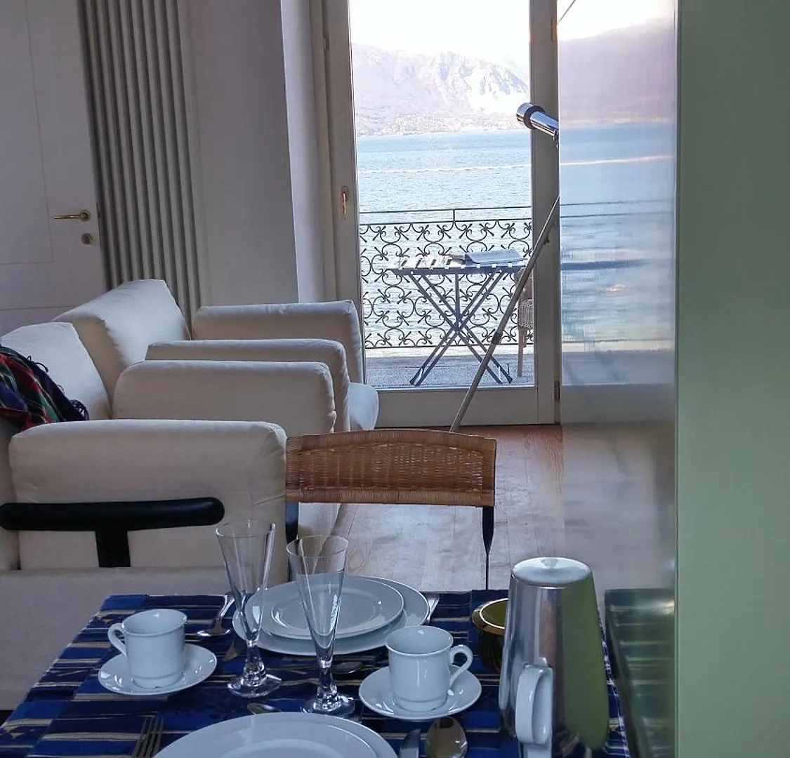 Villa Maria Lago Maggiore 2 Leggiuno アパート