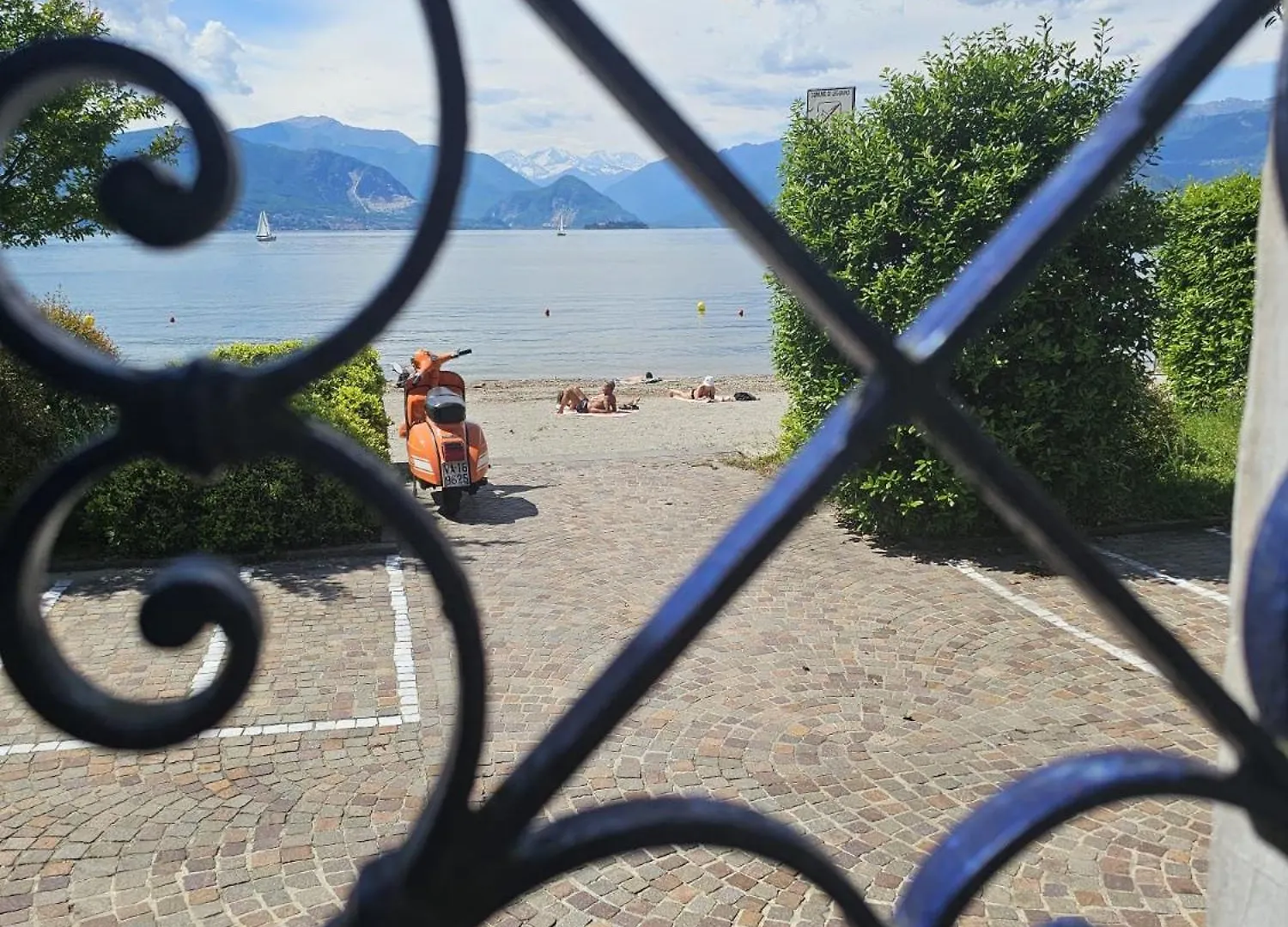 Villa Maria Lago Maggiore 2 Leggiuno 0*,  イタリア